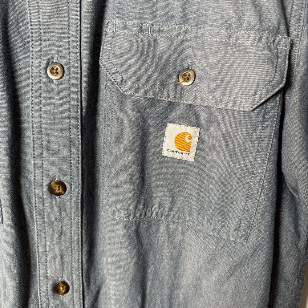 Carhartt Loose Fit Work Button-Up—rugged, durable, and built for hard work. - Picture 2 of 5